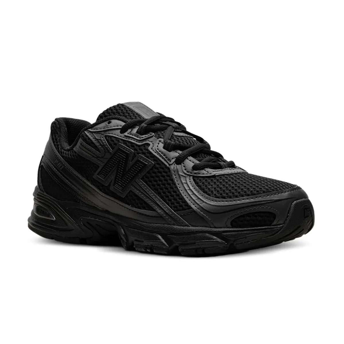 New Balance 740 Black