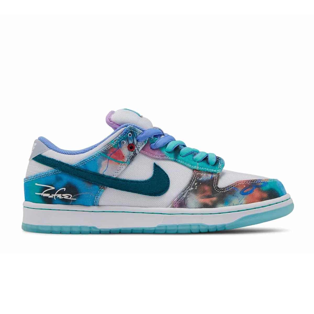 Nike x Futura Laboratories SB Dunk Low Bleached Aqua
