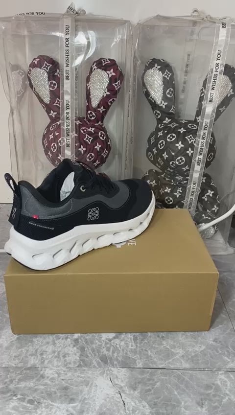 Loewe x on cloud tilt 2 black white
